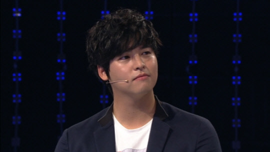 배우 이장우가 25일 군 복무를 마치고 사회로 돌아왔다. <KBS2 TV '1대100' 방송 영상 캡쳐>